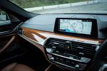 BMW 540i Sedan M Sport 2017 года (JP)